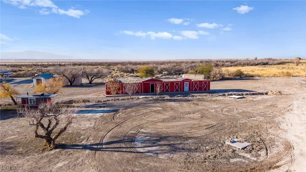 $2,500,000 | 5770 South Peterson Road, Amargosa Valley, NV 89020