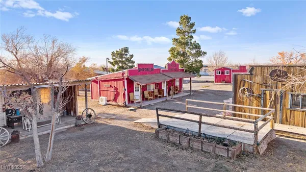 $2,500,000 | 5770 South Peterson Road, Amargosa Valley, NV 89020