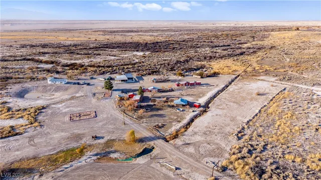 $2,500,000 | 5770 South Peterson Road, Amargosa Valley, NV 89020