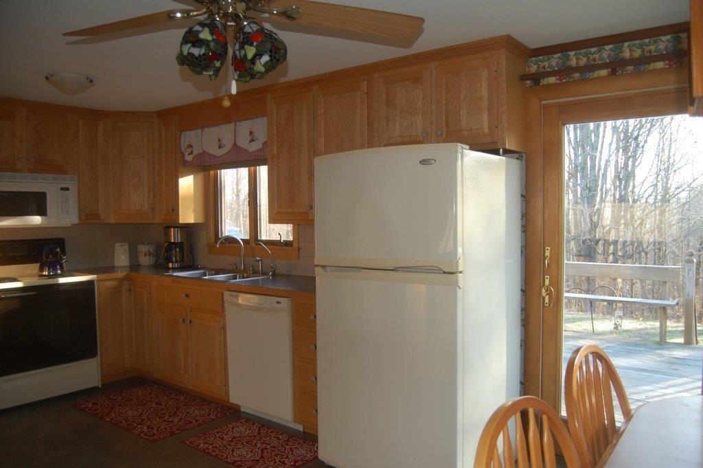 34 S Road Readfield, ME 04355 - Photo 4 of 32 KITCHEN
