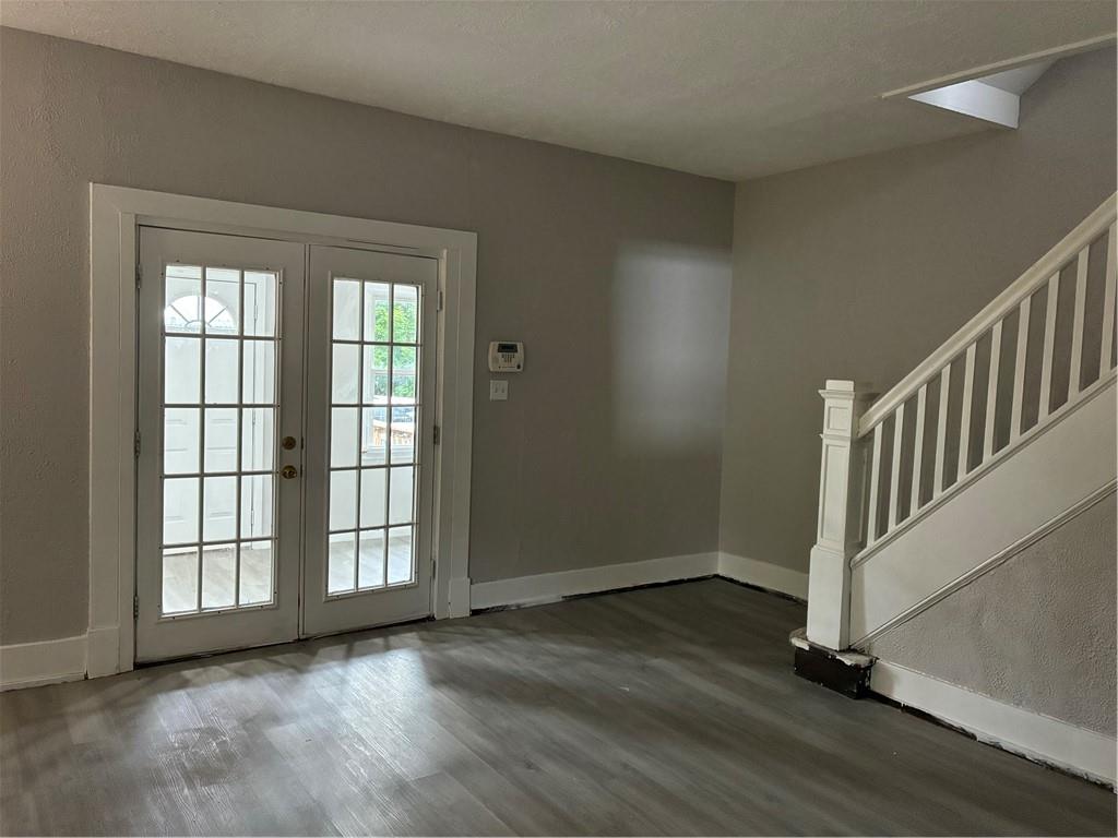 820 Addison Street Washington, PA 15301 - Photo 7 of 42 Living room