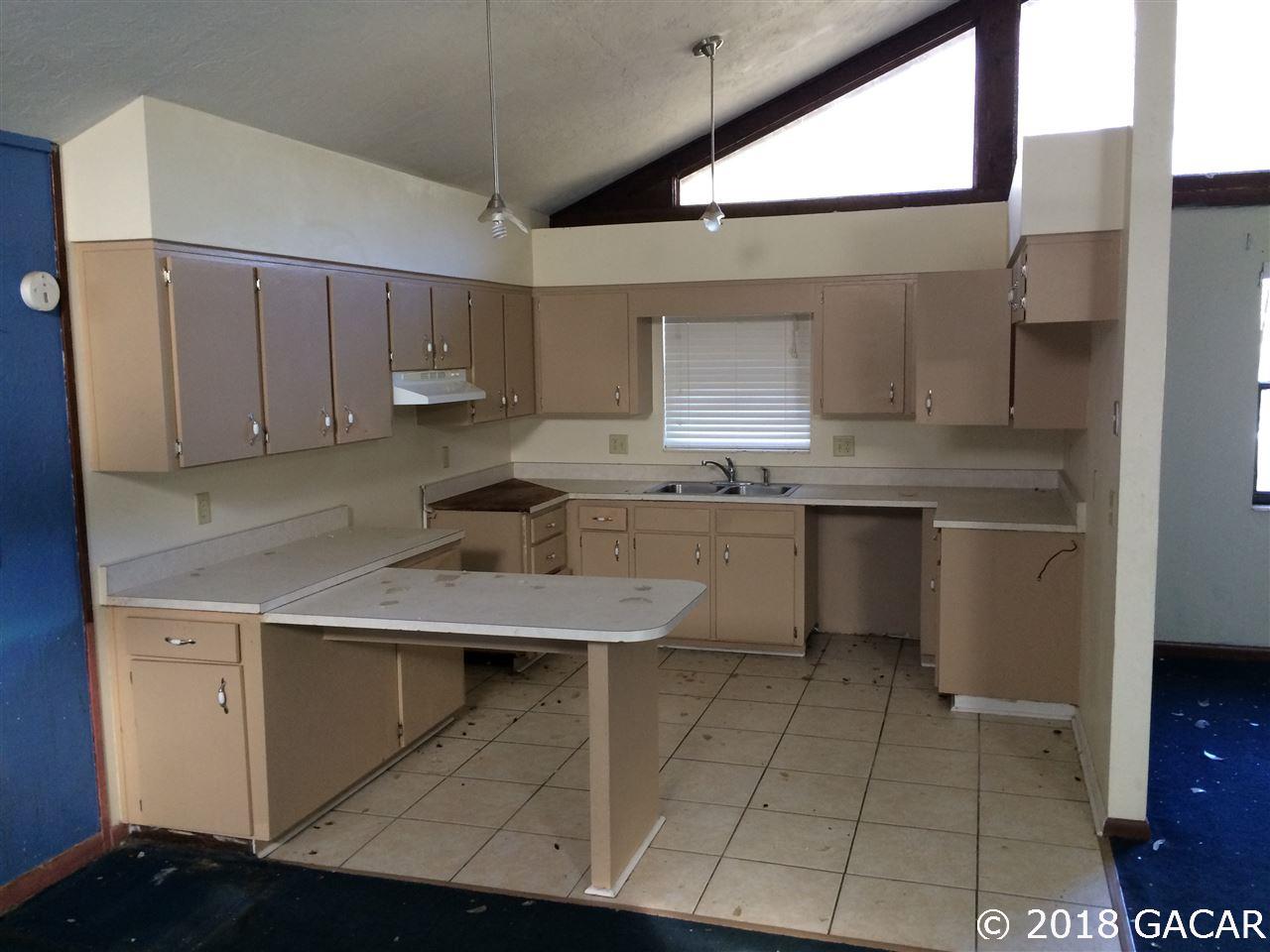 5326 Southwest 77 Terrace Gainesville, FL 32608 - Photo 13 of 30