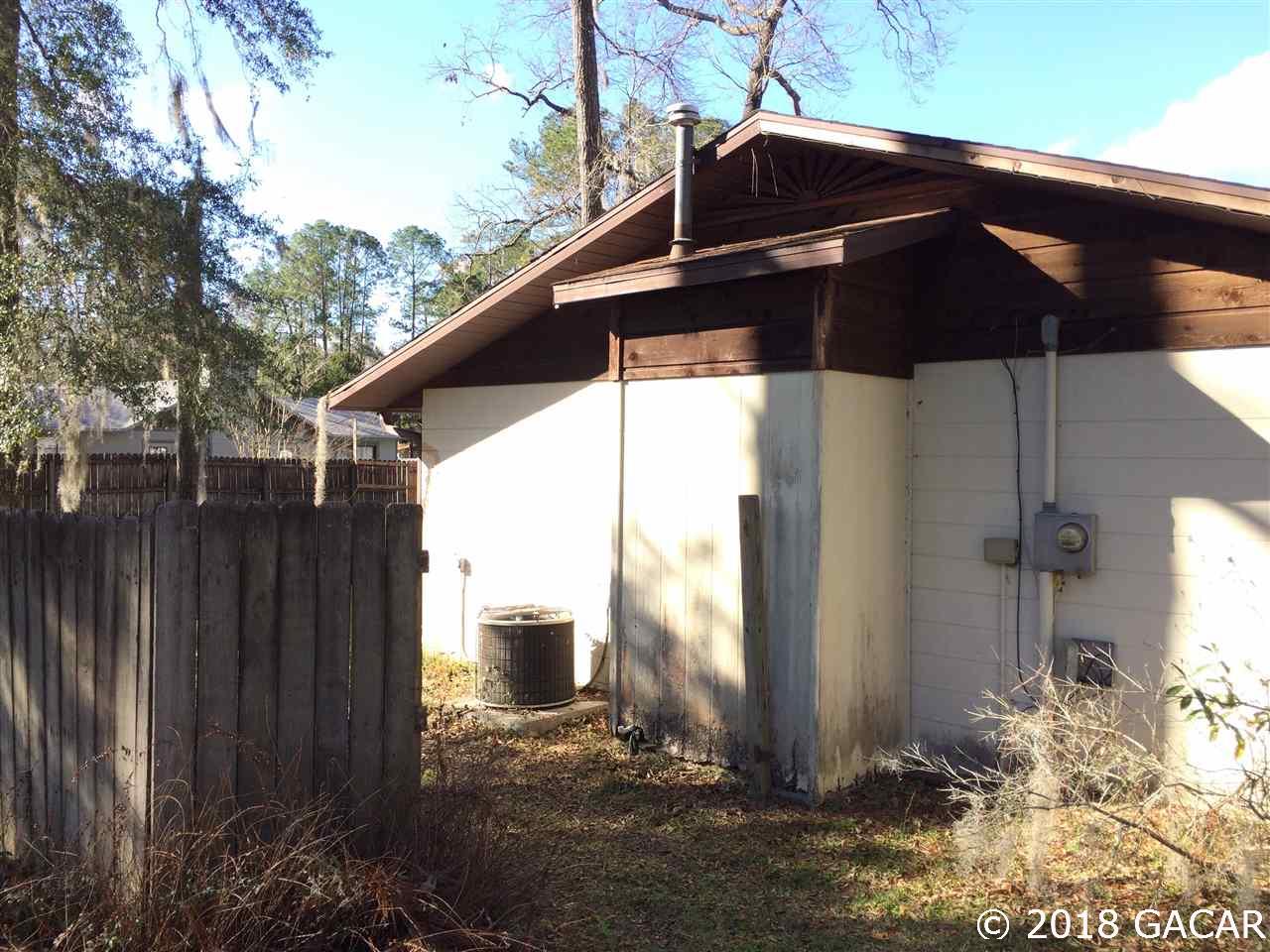 5326 Southwest 77 Terrace Gainesville, FL 32608 - Photo 4 of 30