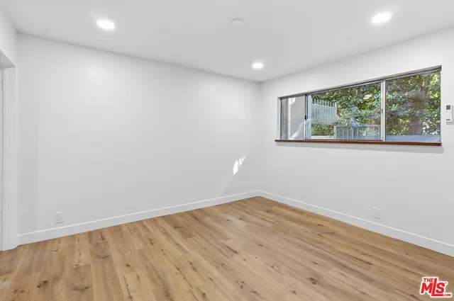 $5,495 | 614 6th Avenue, Unit 2, Venice, CA 90291