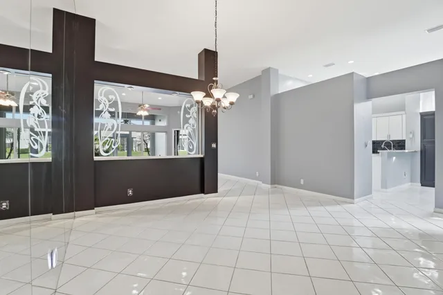 $499,000 | 5405 Monterey Circle, Unit G, Delray Beach, FL 33484