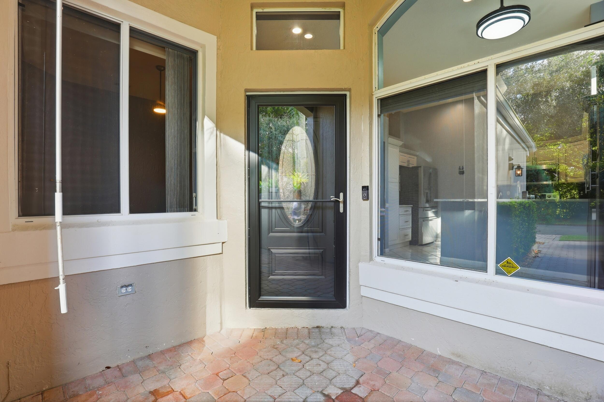 5405 Monterey Circle, Unit G Delray Beach, FL 33484 - Photo 4 of 72 Front Entry