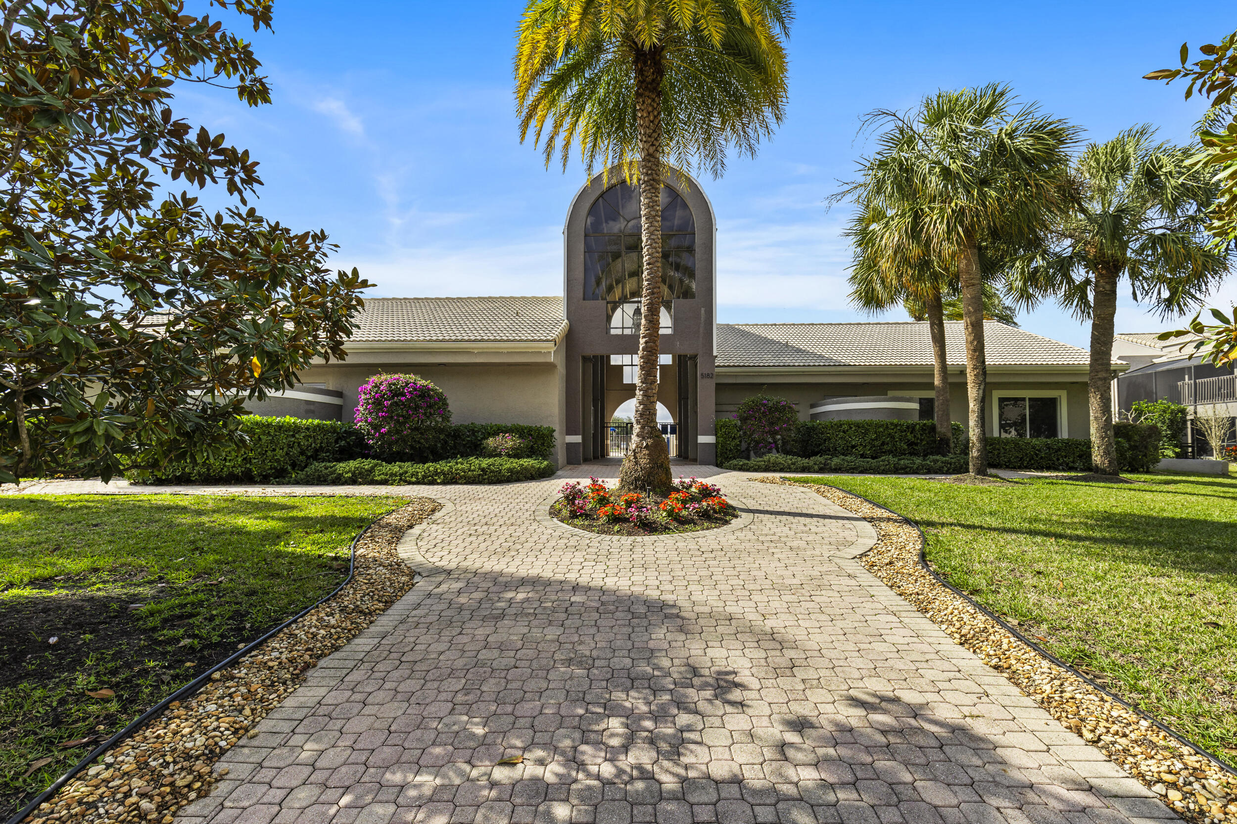 5405 Monterey Circle, Unit G Delray Beach, FL 33484 - Photo 65 of 72 Community Clubhouse