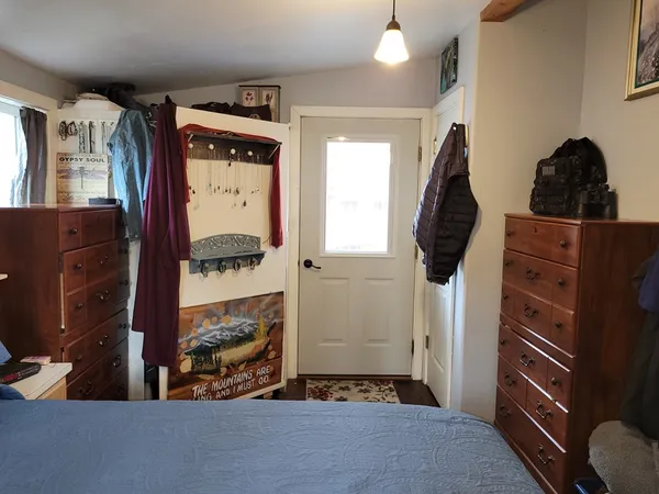 $249,900 | 12 D Street, Cascade, ID 83611
