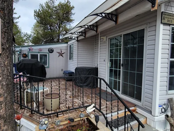 $249,900 | 12 D Street, Cascade, ID 83611