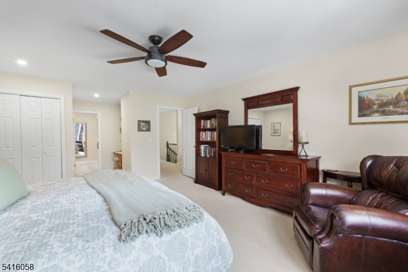 16 Riggs Court Bernards, NJ 07920 - Photo 18 of 29