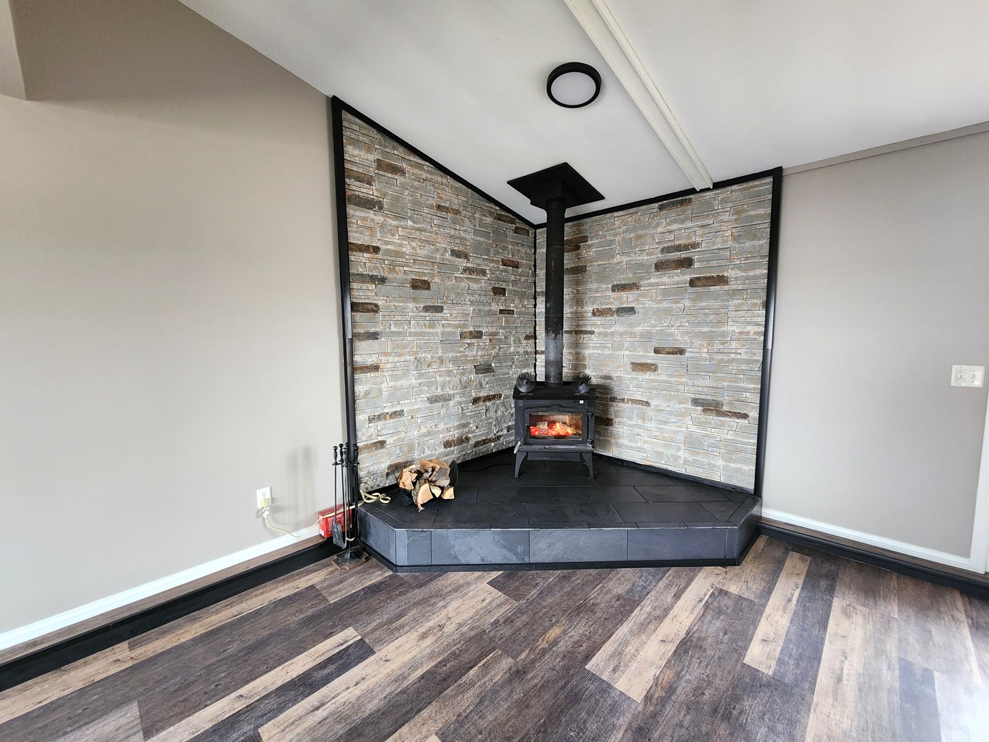 2424 East 2350th Road Marseilles, IL 61341 - Photo 14 of 21 Gallery Image 14