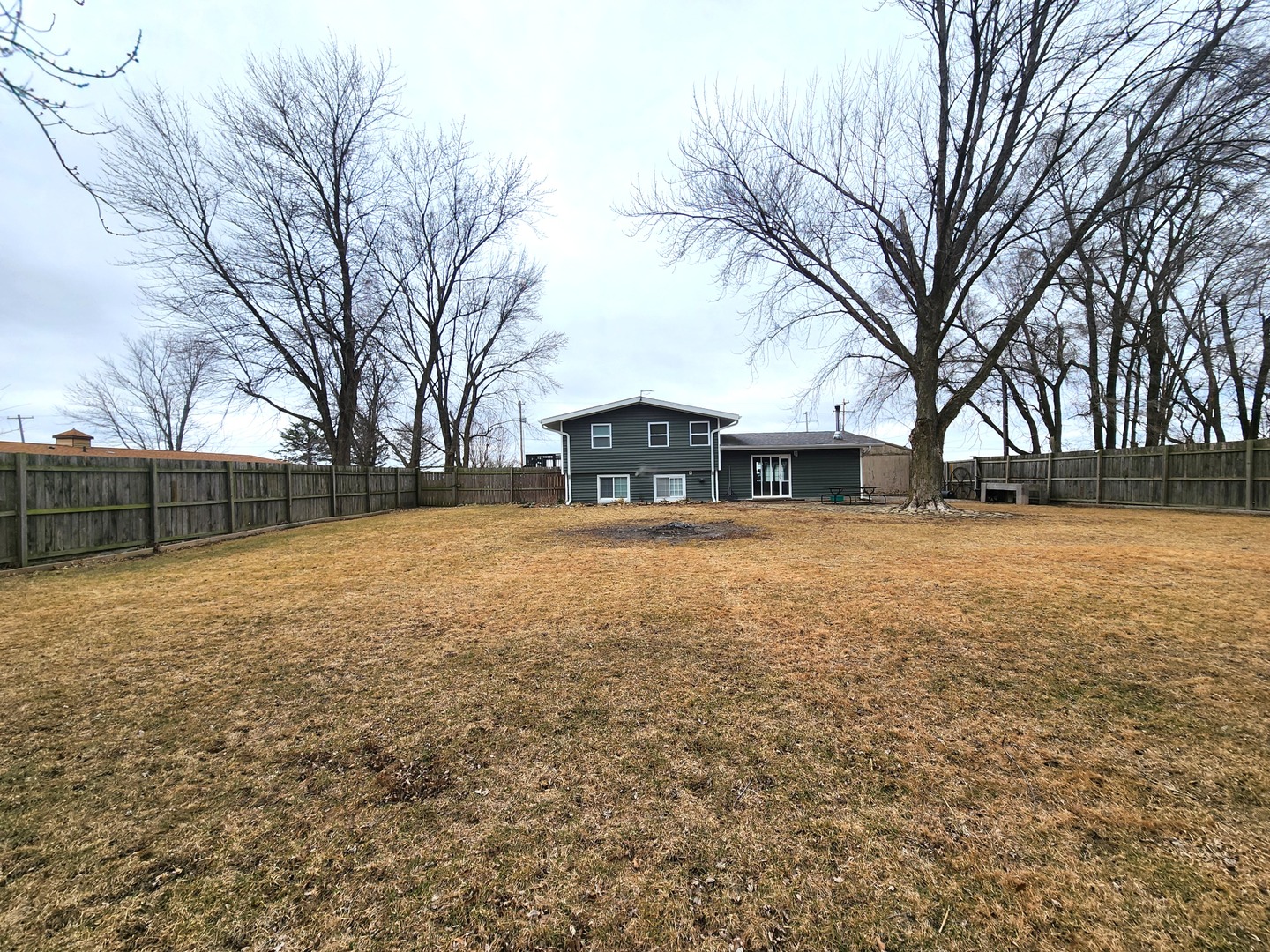 2424 East 2350th Road Marseilles, IL 61341 - Photo 2 of 21 Gallery Image 2