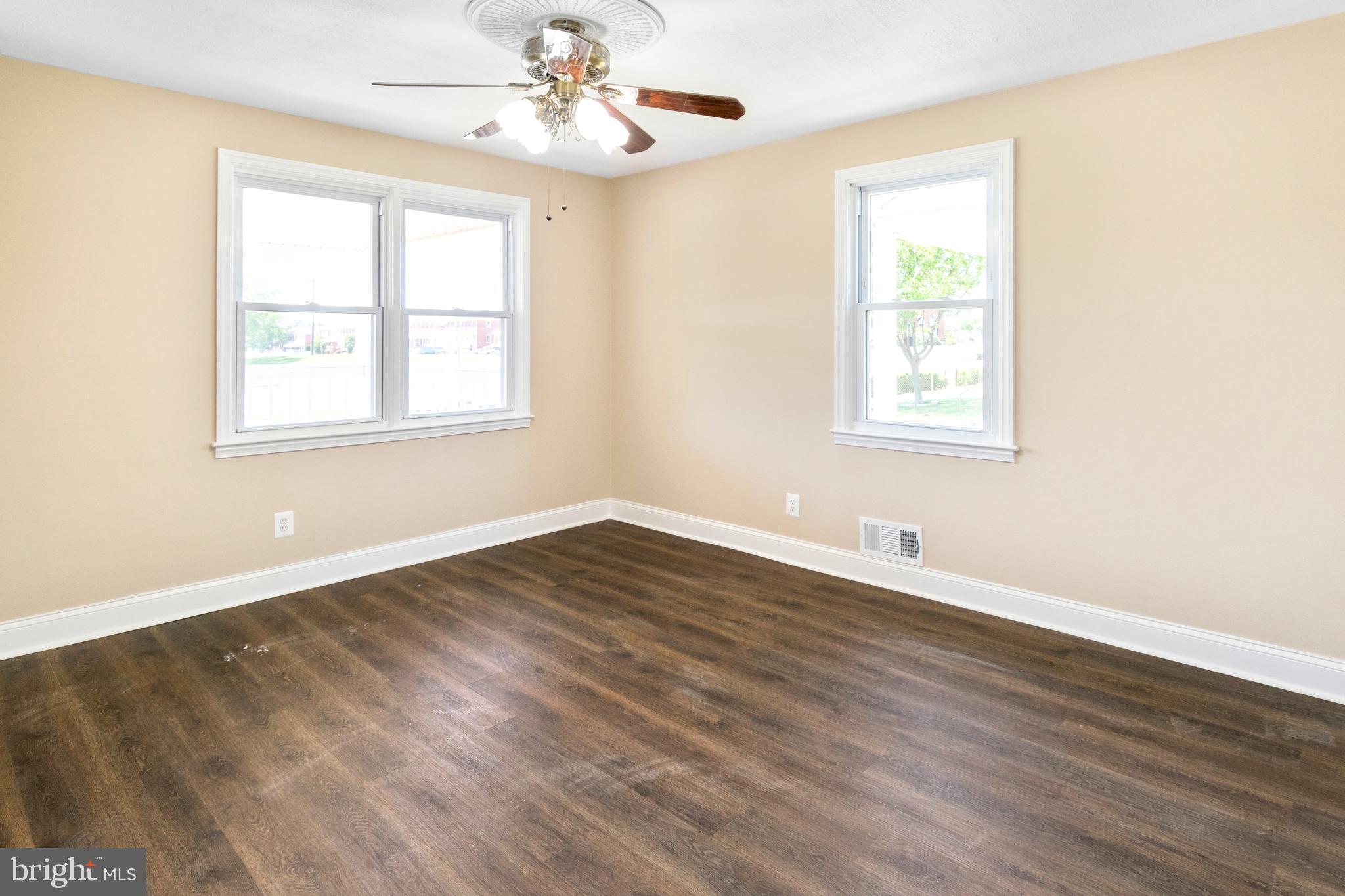 7604 Parkwood Road Baltimore, MD 21222 - Photo 5 of 12 Bedroom 2 - Main floor