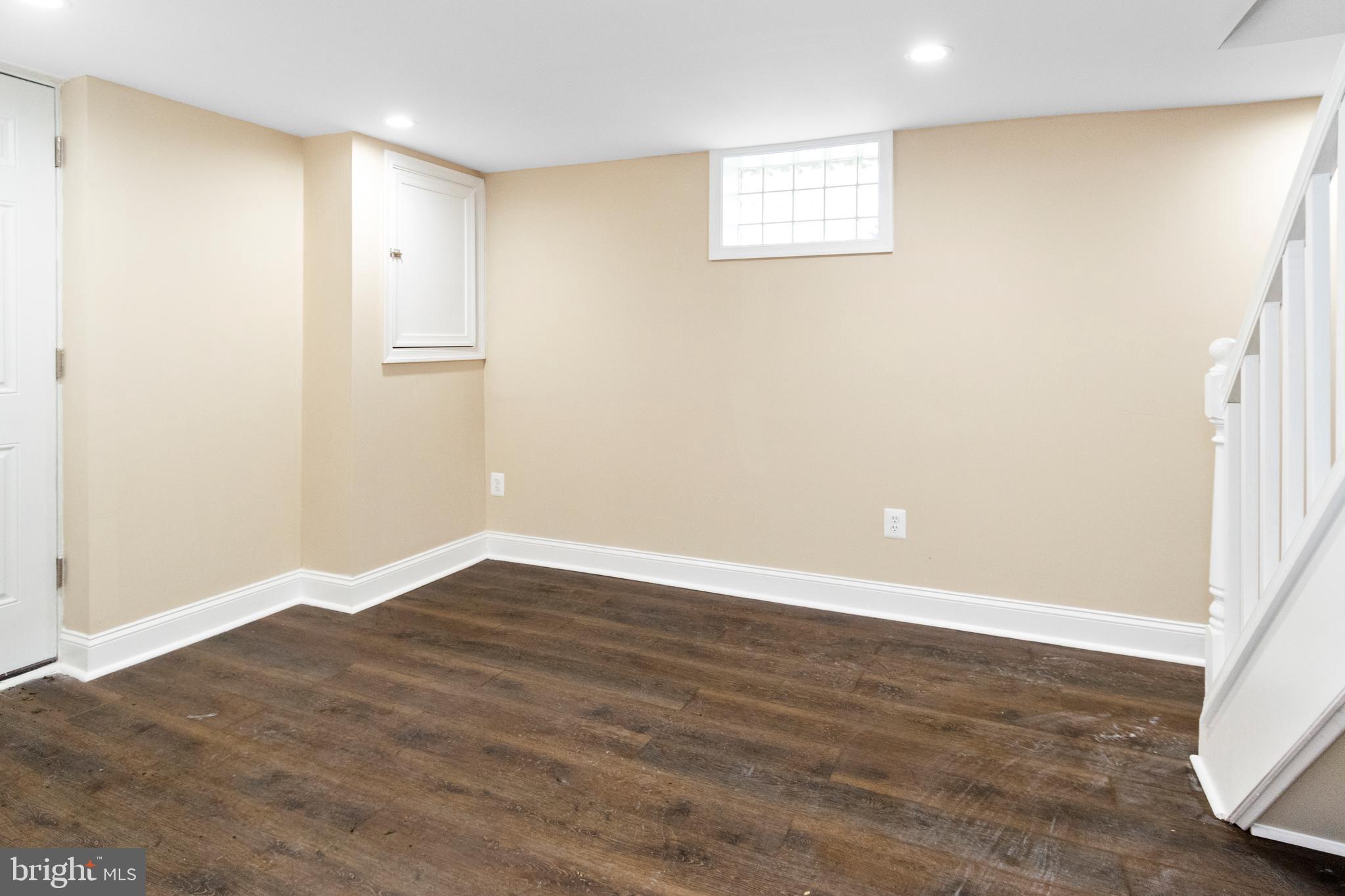 7604 Parkwood Road Baltimore, MD 21222 - Photo 10 of 12 Finished basement