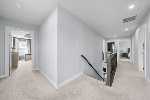 $747,700 | 1001 Black Sands Drive, Jeannette, PA 15644