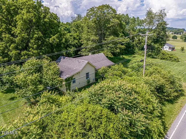 $1,200,000 | 25453 Lee Highway, Unit 1A, Abingdon, VA 24211