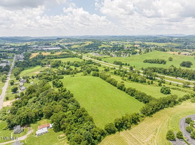 $1,200,000 | 25453 Lee Highway, Unit 1A, Abingdon, VA 24211