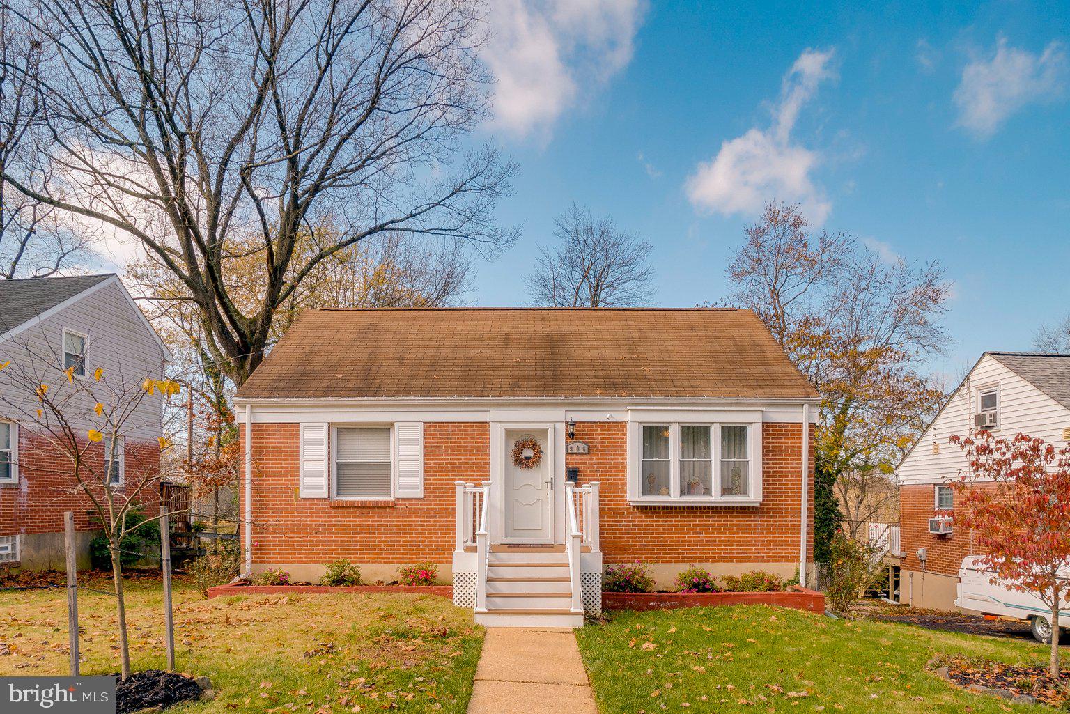 906 Olmstead Road Baltimore, MD 21208 - Photo 1 of 33