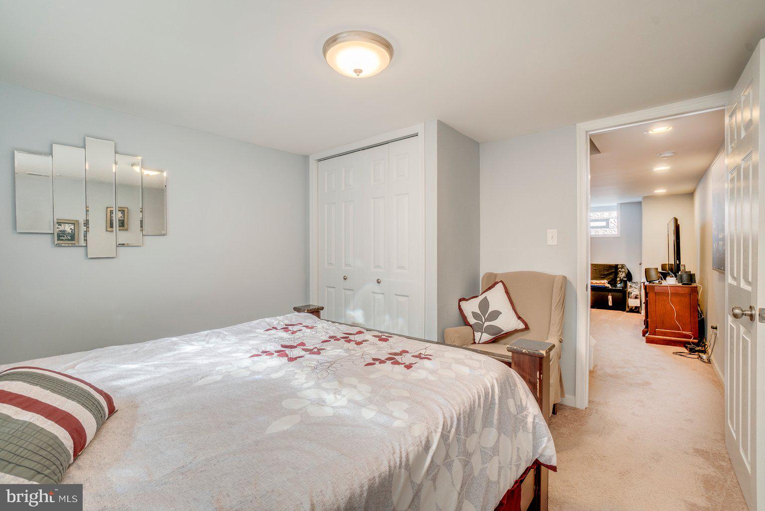 906 Olmstead Road Baltimore, MD 21208 - Photo 23 of 33