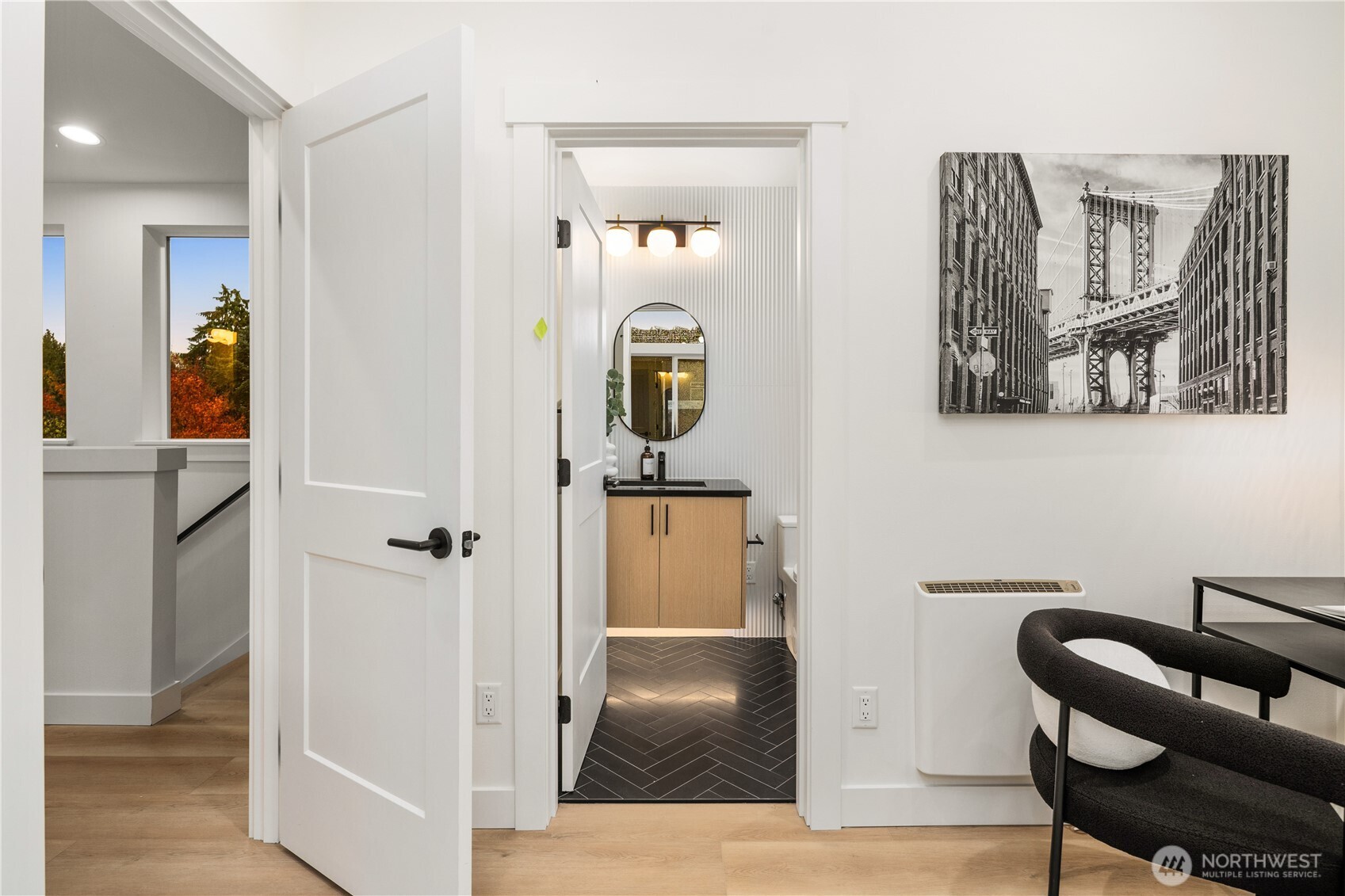 3417 48th Avenue Southwest Seattle, WA 98116 - Photo 27 of 39