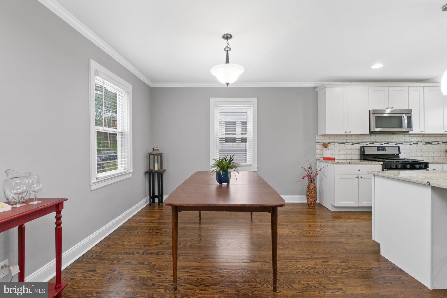 6103 Tramore Road Baltimore, MD 21214 - Photo 11 of 37