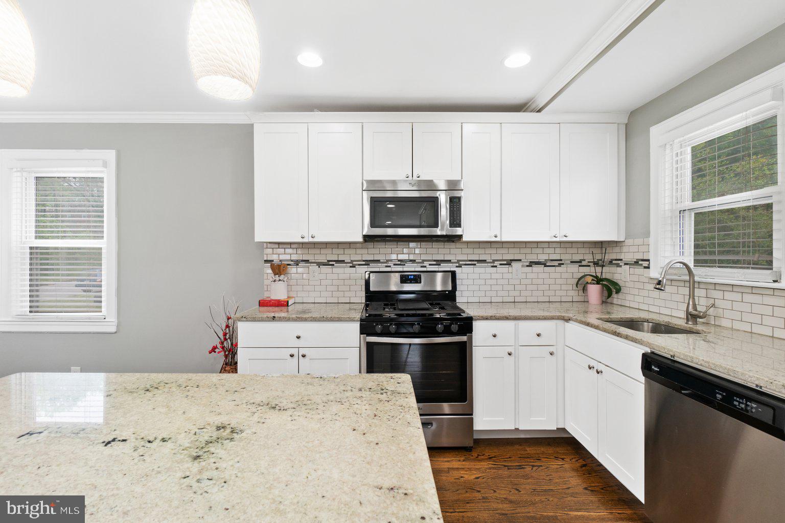 6103 Tramore Road Baltimore, MD 21214 - Photo 13 of 37
