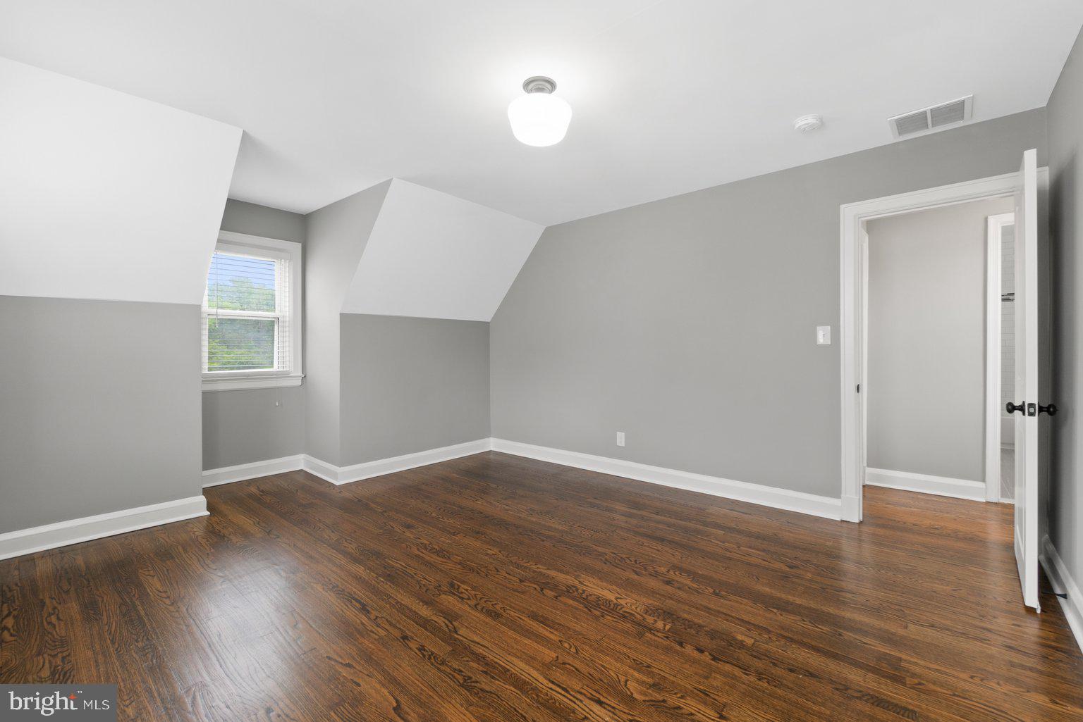 6103 Tramore Road Baltimore, MD 21214 - Photo 24 of 37