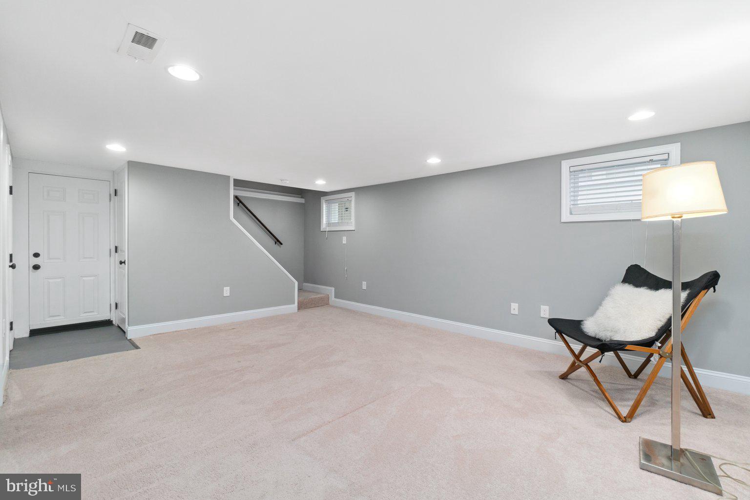 6103 Tramore Road Baltimore, MD 21214 - Photo 29 of 37