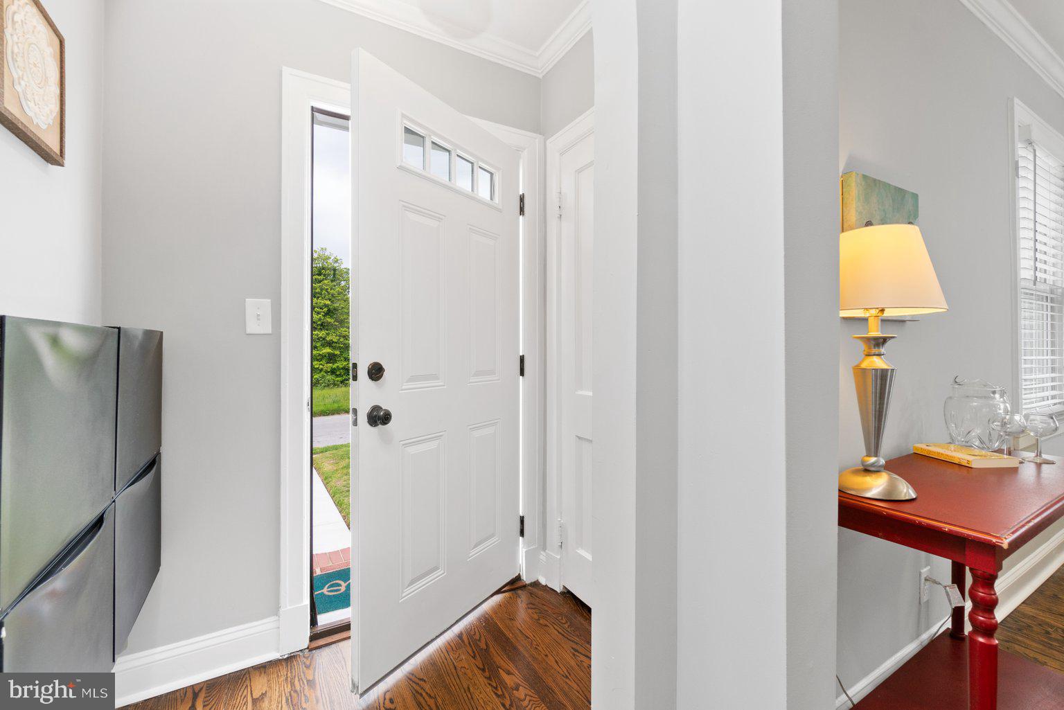 6103 Tramore Road Baltimore, MD 21214 - Photo 4 of 37