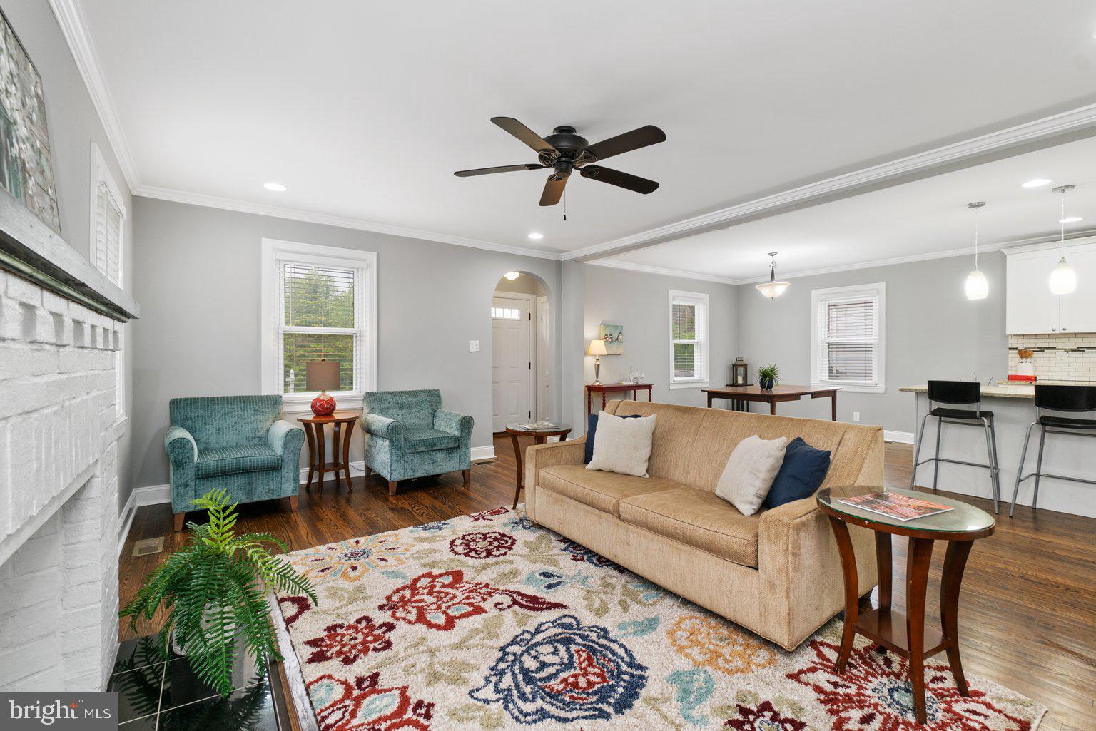 6103 Tramore Road Baltimore, MD 21214 - Photo 7 of 37