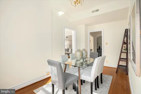 $599,000 | 3601 Connecticut Avenue Northwest, Unit 122, Washington, DC 20008