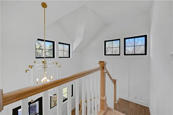 $1,250,000 | 5203 West 71st Terrace, Prairie Village, KS 66208