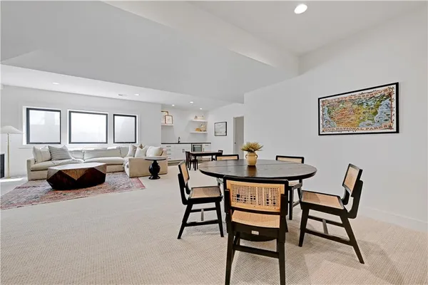 $1,250,000 | 5203 West 71st Terrace, Prairie Village, KS 66208