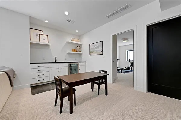 $1,250,000 | 5203 West 71st Terrace, Prairie Village, KS 66208