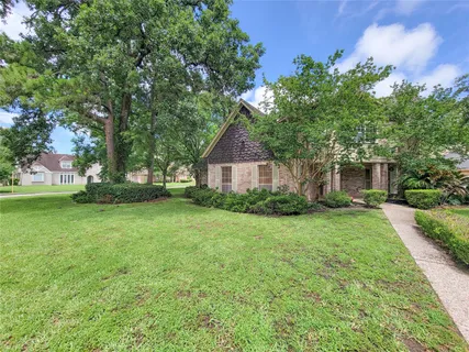 $315,000 | 3614 Glenpine Drive, Houston, TX 77068