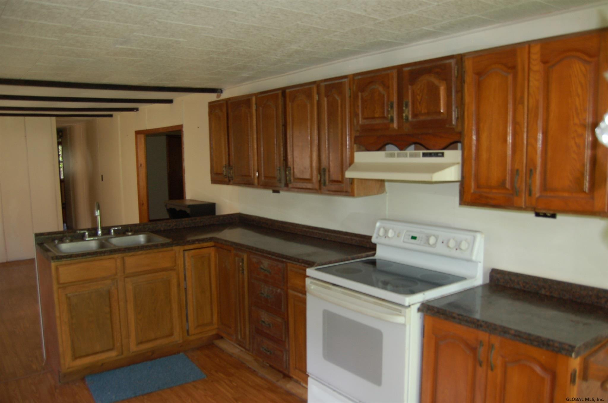 145 Heath Road Corinth, NY 12822 - Photo 4 of 10 Photo 4