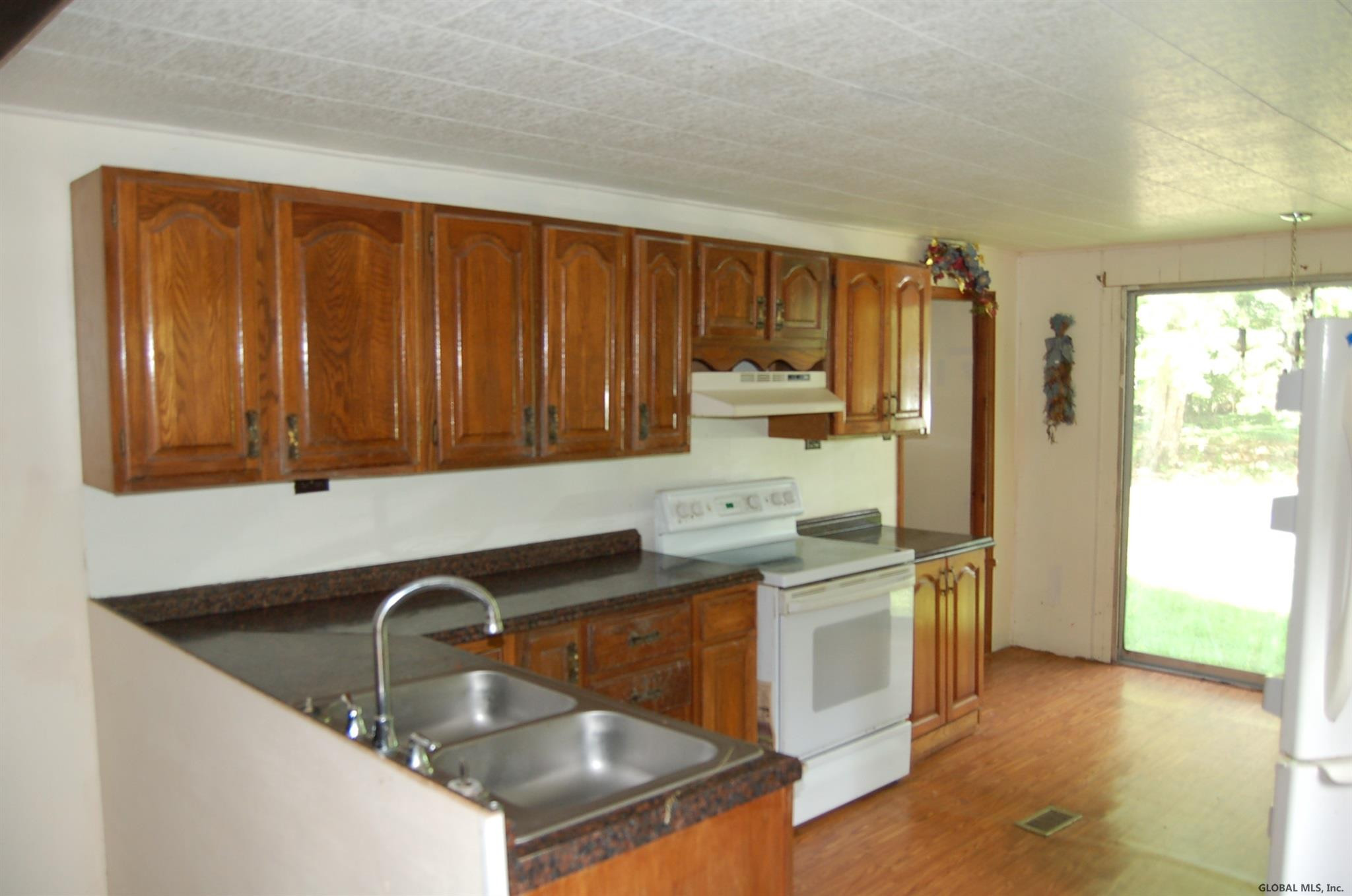 145 Heath Road Corinth, NY 12822 - Photo 5 of 10 Photo 5