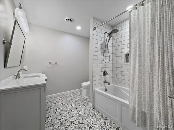 $515,000 | 5063 Rock Road, Waterloo, IL 62298