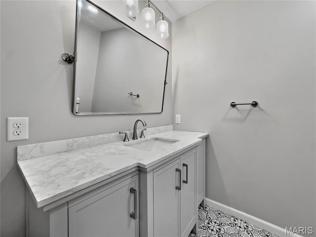 5063 Rock Road Waterloo, IL 62298 - Photo 45 of 85