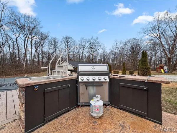 $515,000 | 5063 Rock Road, Waterloo, IL 62298