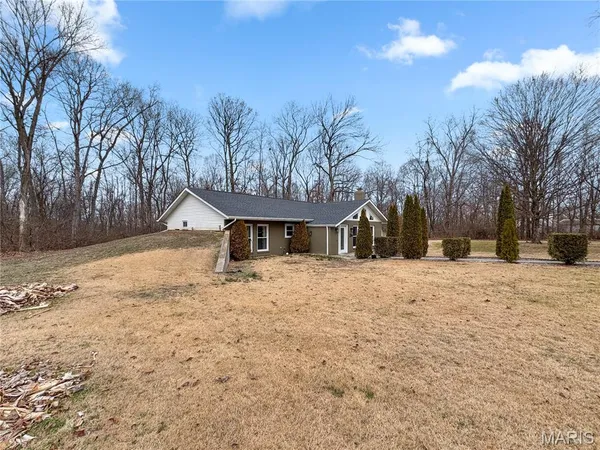 $515,000 | 5063 Rock Road, Waterloo, IL 62298