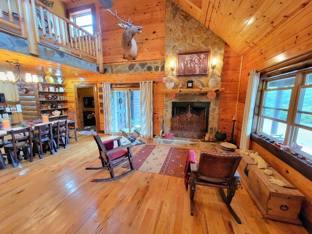230 Falcon Ridge Road Fries, VA 24330 - Photo 22 of 38 Gallery Image 22