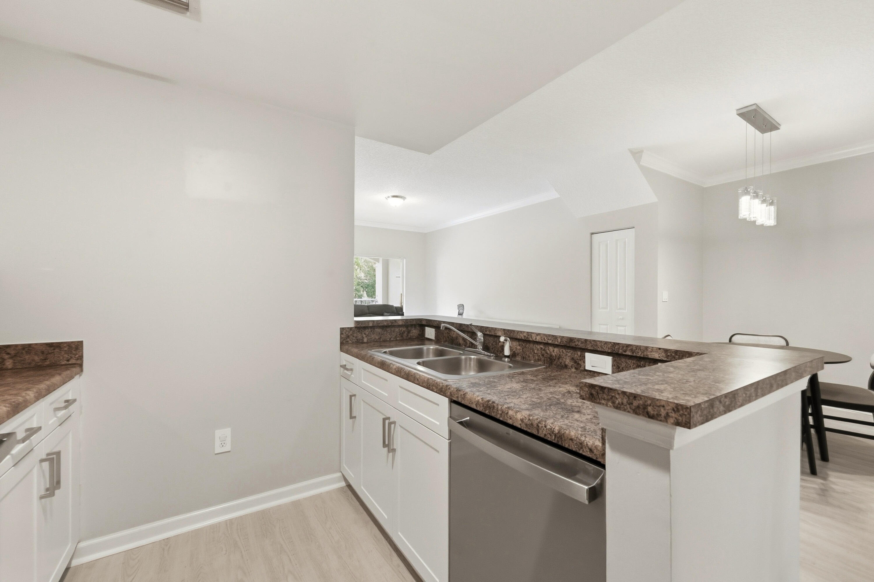 5820 West Sample Road, Unit 206 Coral Springs, FL 33067 - Photo 10 of 33 10_dsc_0352