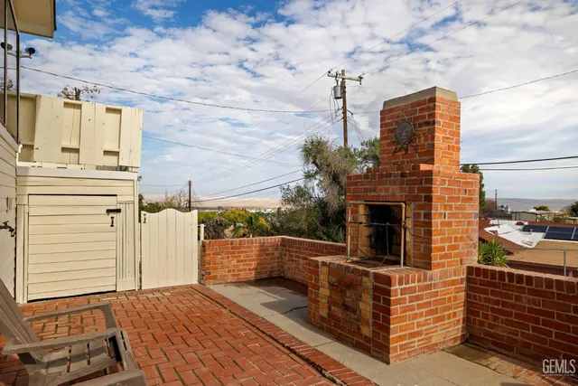 $299,000 | Undisclosed Address, Taft, CA 93268