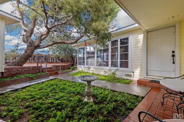 $299,000 | Undisclosed Address, Taft, CA 93268