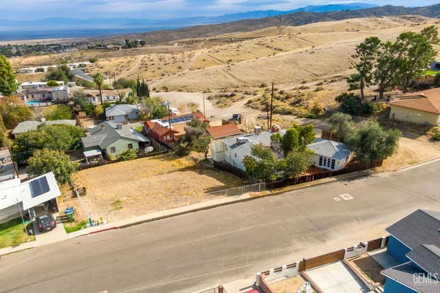 $299,000 | Undisclosed Address, Taft, CA 93268