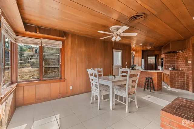 $299,000 | Undisclosed Address, Taft, CA 93268