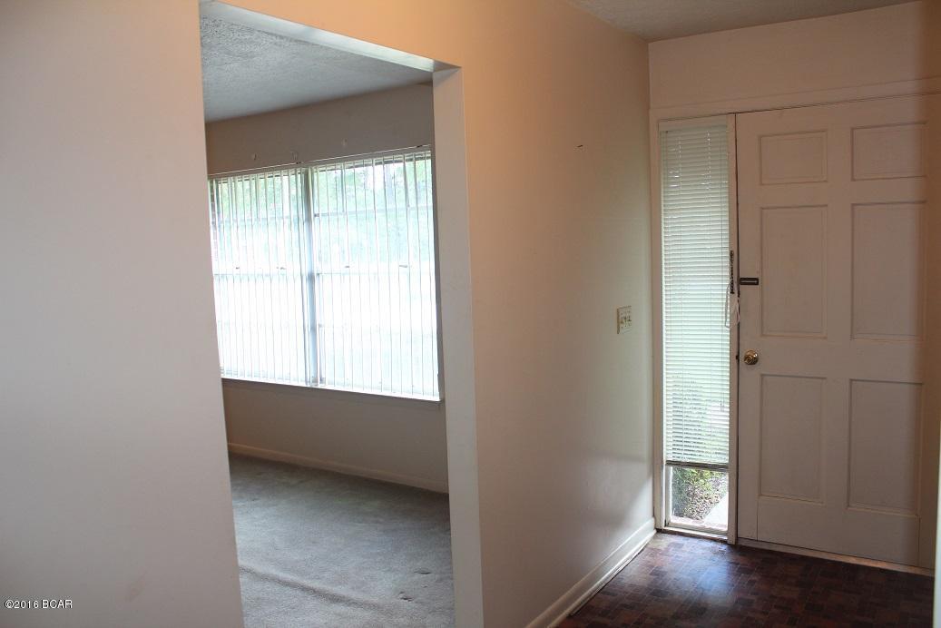 2913 Douglas Road Panama City, FL 32405 - Photo 4 of 19 Gallery Image 4