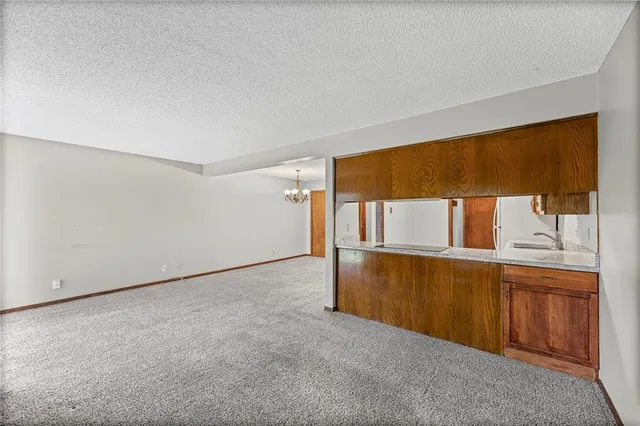 $255,000 | 10812 West 116th Street, Overland Park, KS 66210