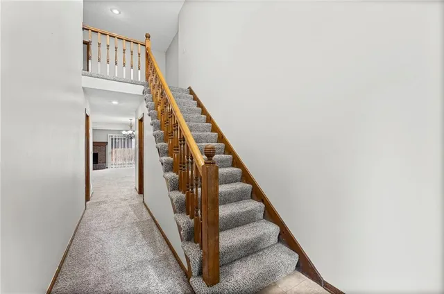 $255,000 | 10812 West 116th Street, Overland Park, KS 66210